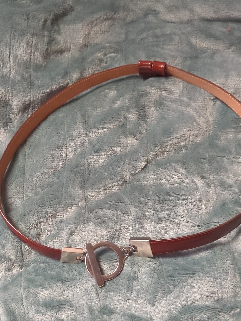 45-Brown Leather Belt with Silver Toggle Closure. Small size. Pre-loved.